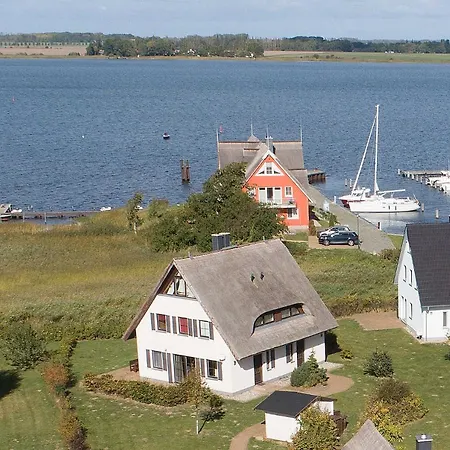 Boddenblick Und Kranich בית נופש